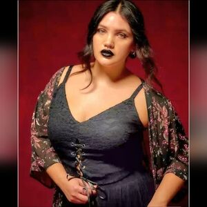 TORRID NWT Nightfall V-Neck Lace-Up Bustier Tank Top Black Corset Style Edgy